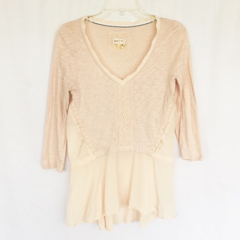 Anthro Meadow Rue blush peplum ruffle hem top S